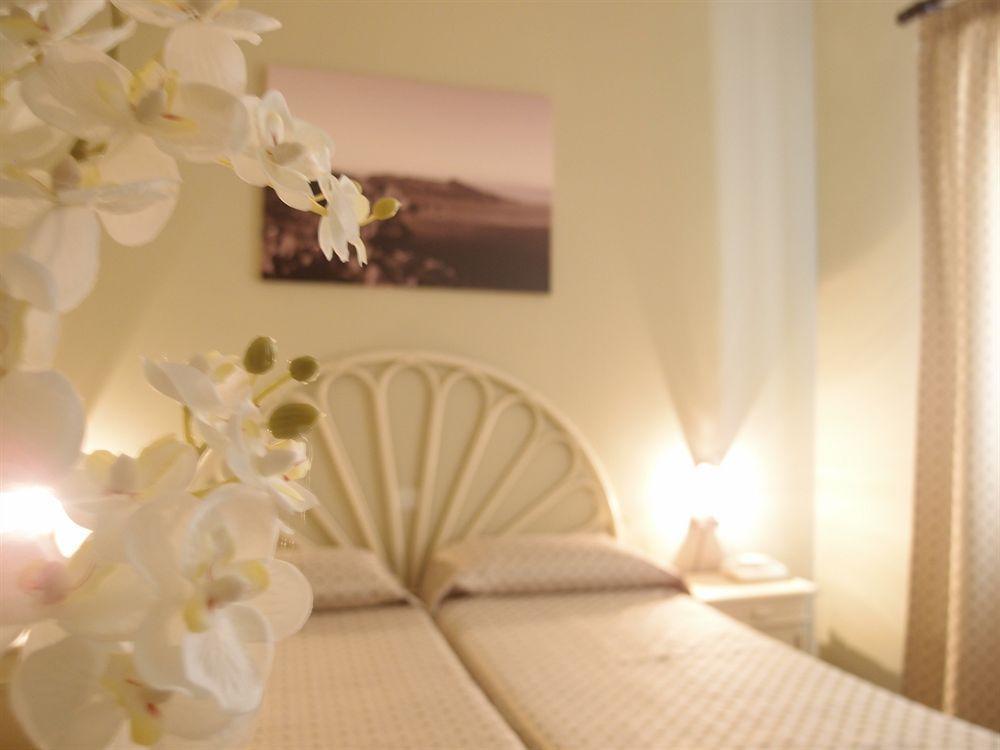 Pietra Pomice Hotel Lipari  Bagian luar foto