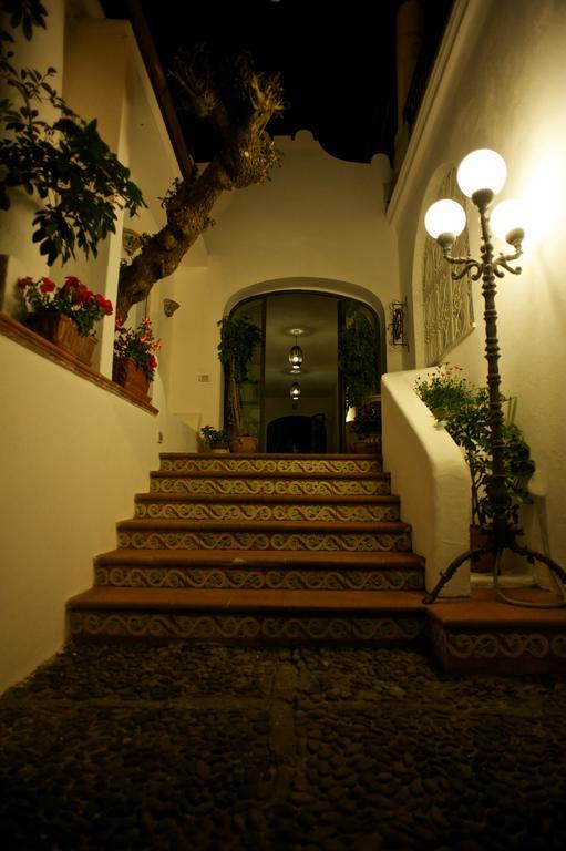 Pietra Pomice Hotel Lipari  Bagian luar foto
