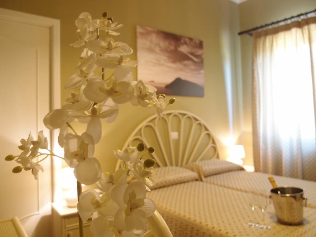 Pietra Pomice Hotel Lipari  Bagian luar foto