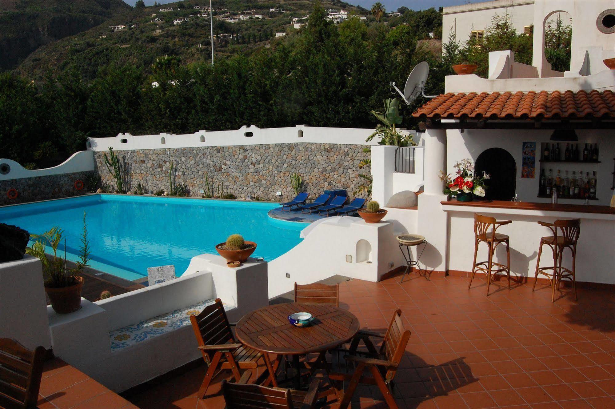 Pietra Pomice Hotel Lipari  Bagian luar foto